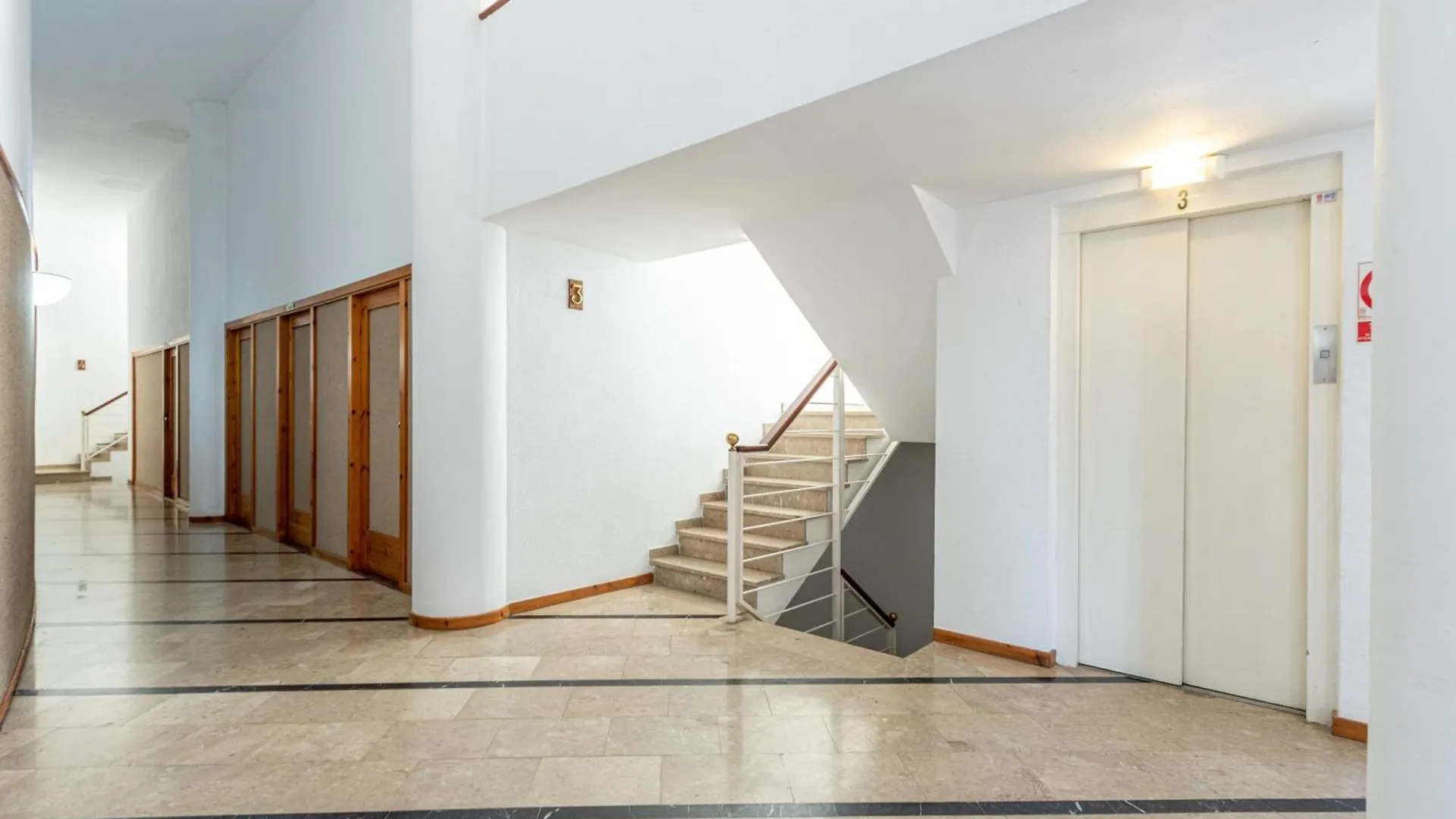 Apart-Rent Apartment Port Grec 0180 Empuriabrava Espanha